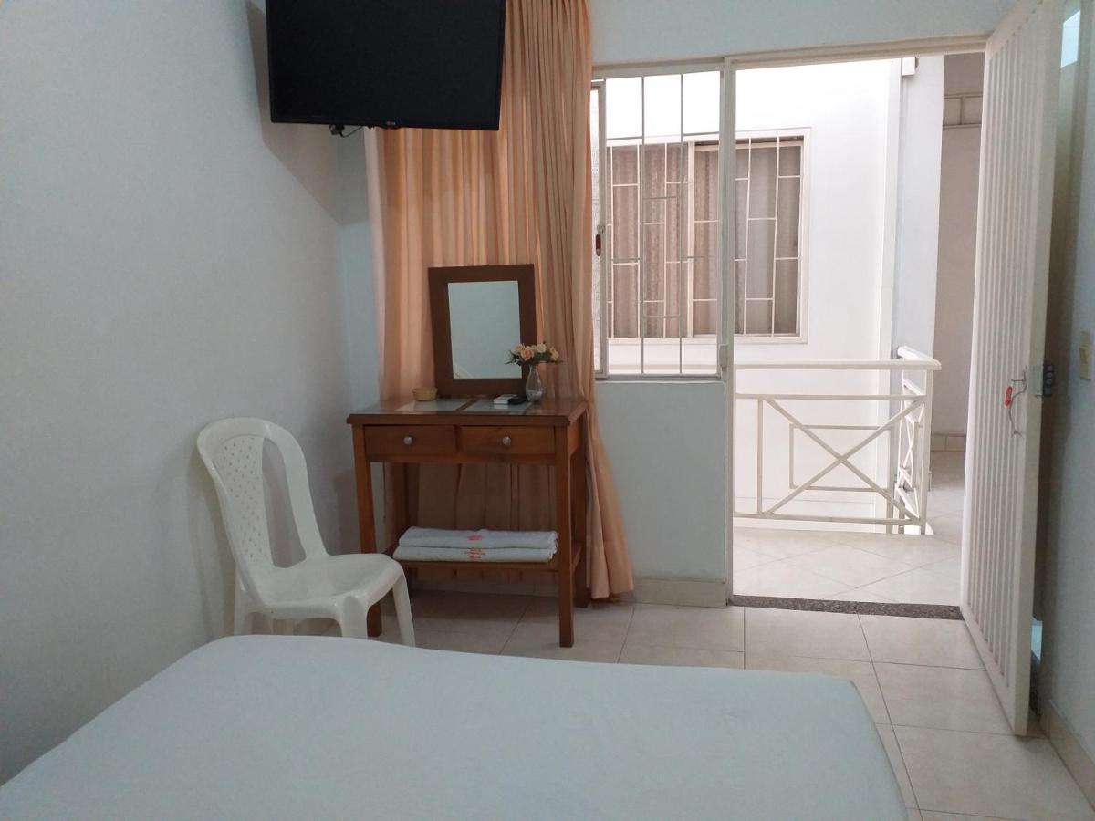 Hotel Comercial Neiva Неива Екстериор снимка